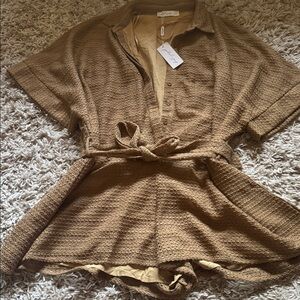 Petal & Paw Brown Textured Women's shorts jumper